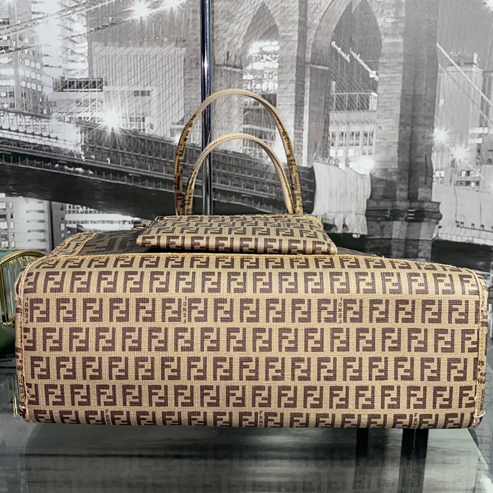 Authentic Rare FENDI Brown Monogram Tote with Matching Pouch - Picture 12 of 16